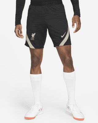 Liverpool FC Strike Men's Soccer Shorts. Nike.com